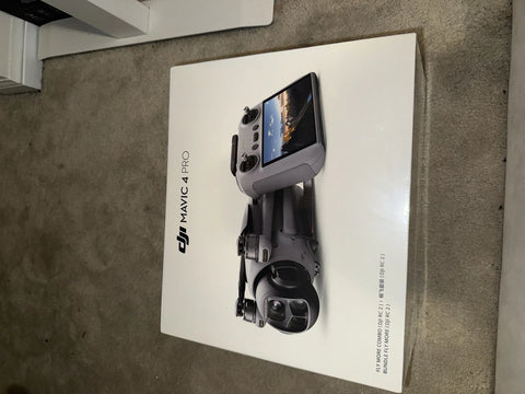 DJI Mavic 4 Pro Drohne RC2 Fly More Combo 3 battery